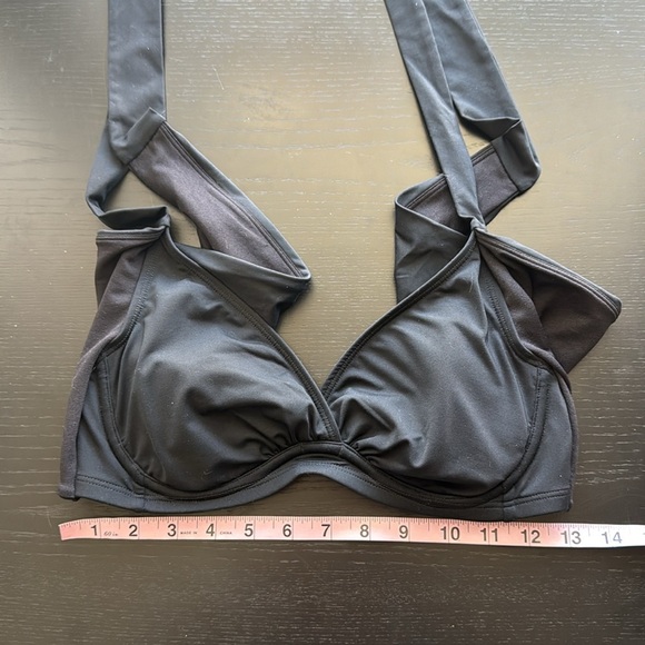 Athleta wrap bikini top size 34B/C - Picture 7 of 7